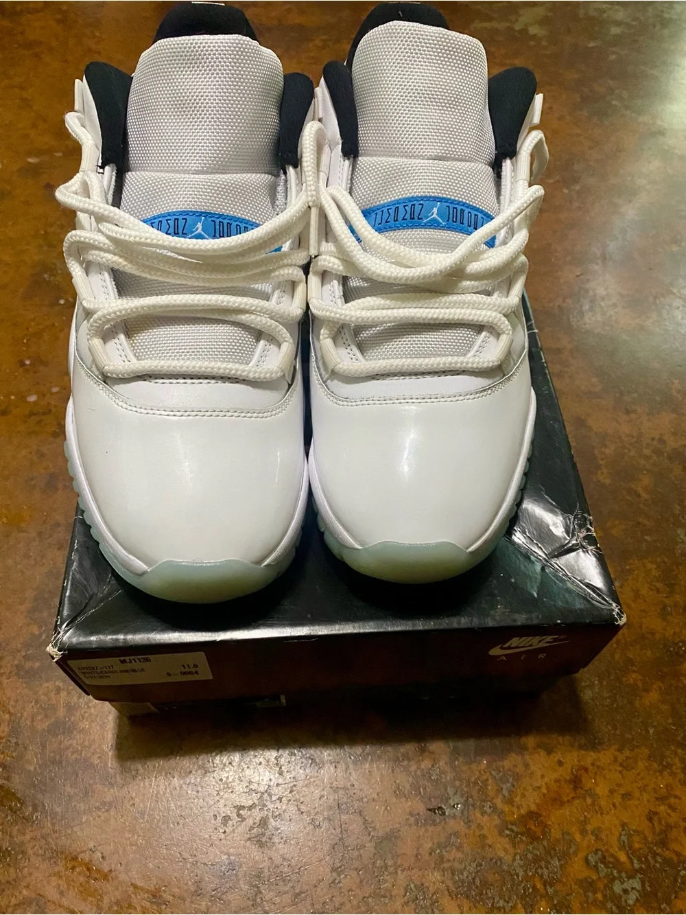 Jordan 11 low